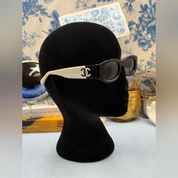 🆕 CHANEL 🧿 NWOT CH5525 Black & White Square Acetate Polarized Sunglasses - Picture 5 of 16